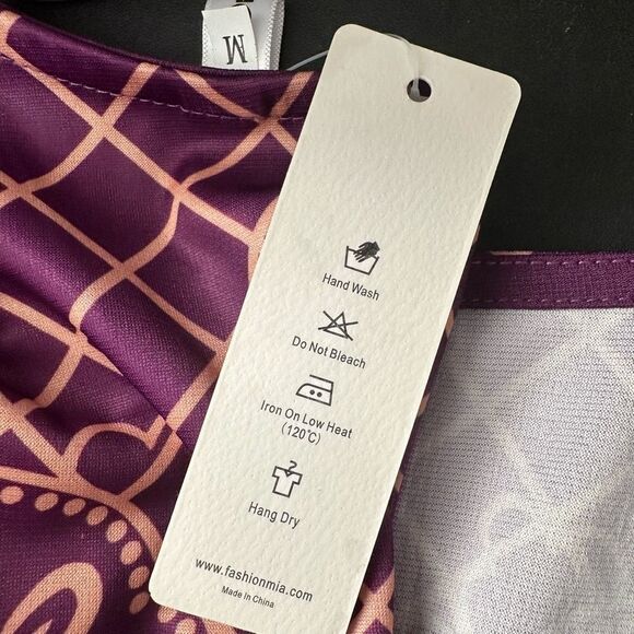 Elegant Purple Midi Dress with Floral Design - Picture 12 of 13